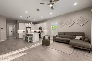 10358 W Albert Ln, Peoria, AZ 85382 - Photo 11