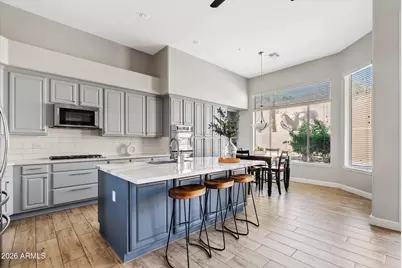 549 E Mountain Sage Drive, Phoenix, AZ 85048 - Photo 9