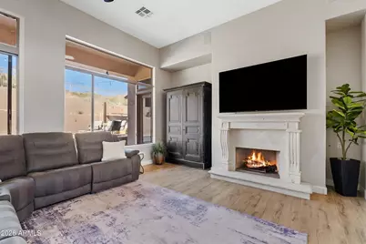 549 E Mountain Sage Drive, Phoenix, AZ 85048 - Photo 17