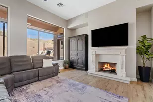 549 E Mountain Sage Dr, Phoenix, AZ 85048 - Photo 17
