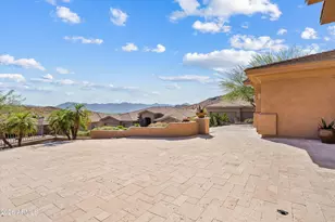 549 E Mountain Sage Dr, Phoenix, AZ 85048 - Photo 7