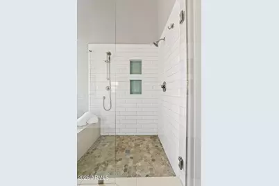 549 E Mountain Sage Drive, Phoenix, AZ 85048 - Photo 27