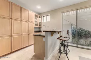 8204 S Homestead Ln, Tempe, AZ 85284 - Photo 49