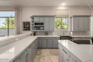 8204 S Homestead Ln, Tempe, AZ 85284 - Photo 27