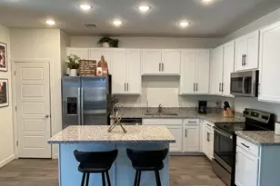 19460 N 27th Pl, Phoenix, AZ 85050 - Photo 21