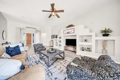 14697 W Edgemont Avenue, Goodyear, AZ 85395 - Photo 3