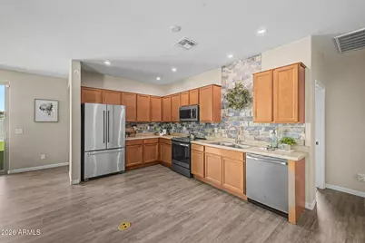 18064 W Louise Drive, Surprise, AZ 85387 - Photo 9