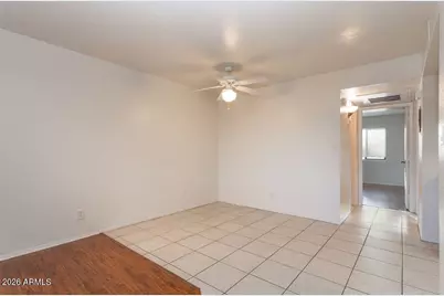 4211 E Palm Lane #Unit 219, Phoenix, AZ 85008 - Photo 9