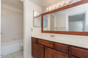 4211 E Palm Ln, Phoenix, AZ 85008 - Photo 21