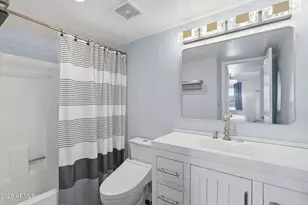 12440 N 20th St, Phoenix, AZ 85022 - Photo 17