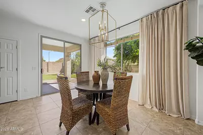 5422 W Straight Arrow Lane, Phoenix, AZ 85083 - Photo 7