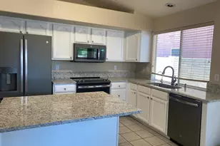 1277 W Myrna Ln, Tempe, AZ 85284 - Photo 9