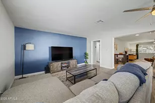 955 E Marigold Ln, Tempe, AZ 85288 - Photo 13