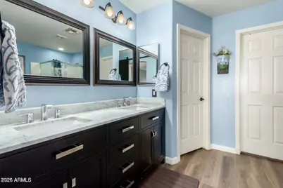 8642 W Harmony Lane, Peoria, AZ 85382 - Photo 17