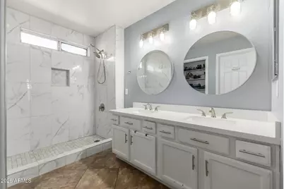 2327 S 65th Lane, Phoenix, AZ 85043 - Photo 19