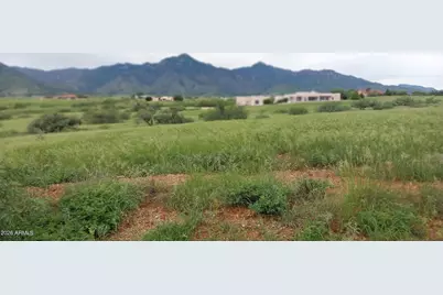 206 S Coatimundi Court #15, Hereford, AZ 85615 - Photo 5