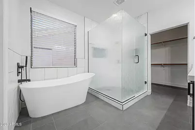 7419 W Lariat Lane, Peoria, AZ 85383 - Photo 3