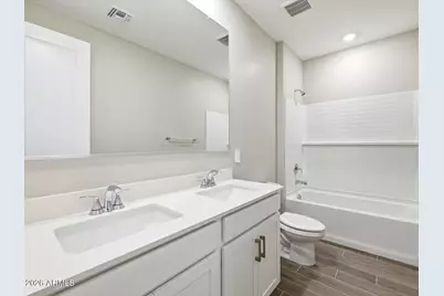 7766 W Hayward Avenue, Glendale, AZ 85303 - Photo 5