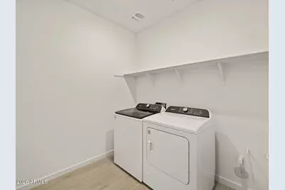 7766 W Hayward Avenue, Glendale, AZ 85303 - Photo 11