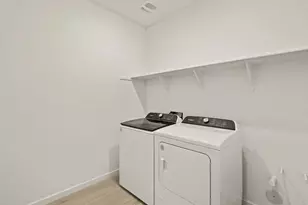 7766 W Hayward Ave, Glendale, AZ 85303 - Photo 11