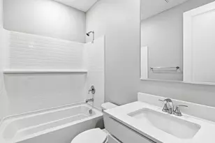 7766 W Hayward Ave, Glendale, AZ 85303 - Photo 9