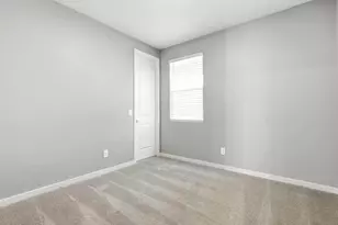 7766 W Hayward Ave, Glendale, AZ 85303 - Photo 7