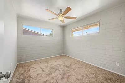 8702 E Edgewood Avenue, Mesa, AZ 85208 - Photo 17