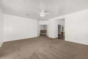 918 W Windsong Dr, Phoenix, AZ 85045 - Photo 27