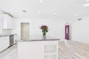 945 N Central Dr, Chandler, AZ 85224 - Photo 13