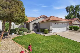 1308 W Starfish Dr, Gilbert, AZ 85233 - Photo 3