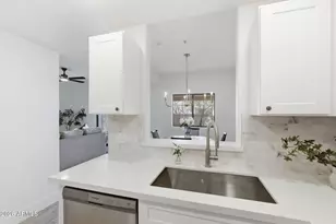 13415 N 20th St, Phoenix, AZ 85022 - Photo 15