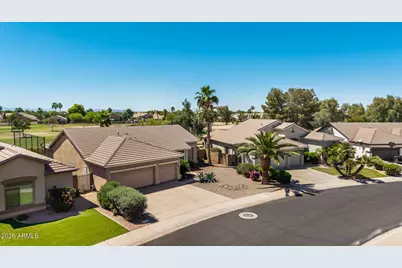 1038 S Palomino Creek Drive, Gilbert, AZ 85296 - Photo 35