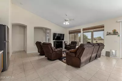 1038 S Palomino Creek Drive, Gilbert, AZ 85296 - Photo 15