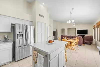 1038 S Palomino Creek Drive, Gilbert, AZ 85296 - Photo 13