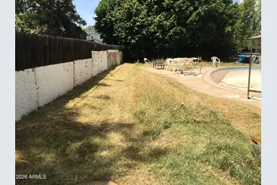 323 E Rose Lane, Phoenix, AZ 85012 - Photo 7