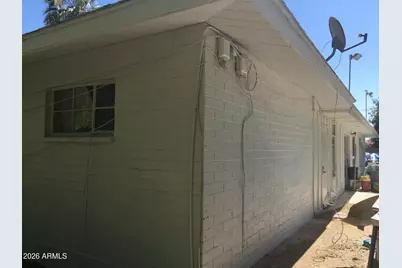 323 E Rose Lane, Phoenix, AZ 85012 - Photo 11