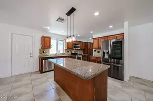 12443 N 27th Pl, Phoenix, AZ 85032 - Photo 11