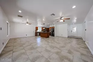 12443 N 27th Pl, Phoenix, AZ 85032 - Photo 11