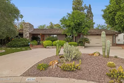 2038 E Solano Drive, Phoenix, AZ 85016 - Photo 1