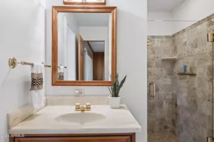 2038 E Solano Dr, Phoenix, AZ 85016 - Photo 29