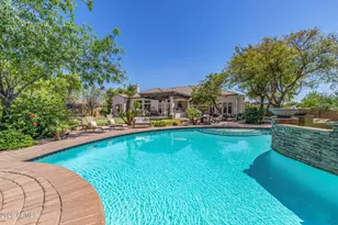 2816 E Clark Dr, Gilbert, AZ 85297 - Photo 61