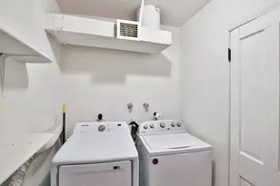 2421 W Anderson Ave, Phoenix, AZ 85023 - Photo 19