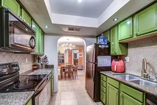8500 E Indian School Rd, Scottsdale, AZ 85251 - Photo 11