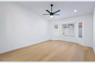 632 W Horseshoe Avenue, Gilbert, AZ 85233 - Photo 19