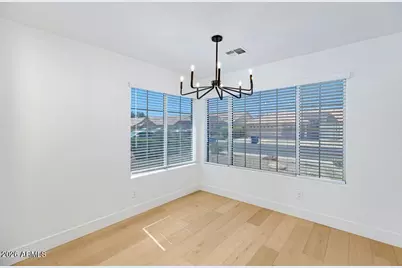 632 W Horseshoe Avenue, Gilbert, AZ 85233 - Photo 13