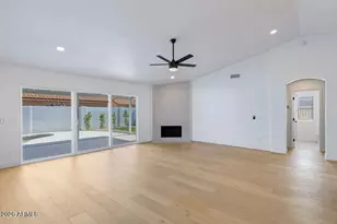 632 W Horseshoe Ave, Gilbert, AZ 85233 - Photo 15