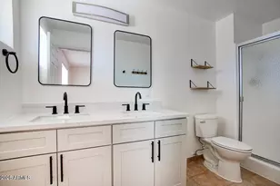 1881 E Concorda Dr, Tempe, AZ 85282 - Photo 13