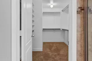 2208 S Peppertree Ct, Gilbert, AZ 85295 - Photo 33