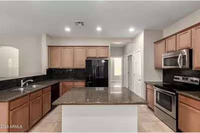 46072 W Barbara Lane, Maricopa, AZ 85139 - Photo 11