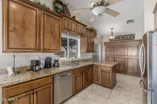 643 S Winthrop, Mesa, AZ 85204 - Photo 13